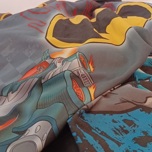 BATMAN Twin Sheet 2 matching pillow cases - Picture 2 of 10